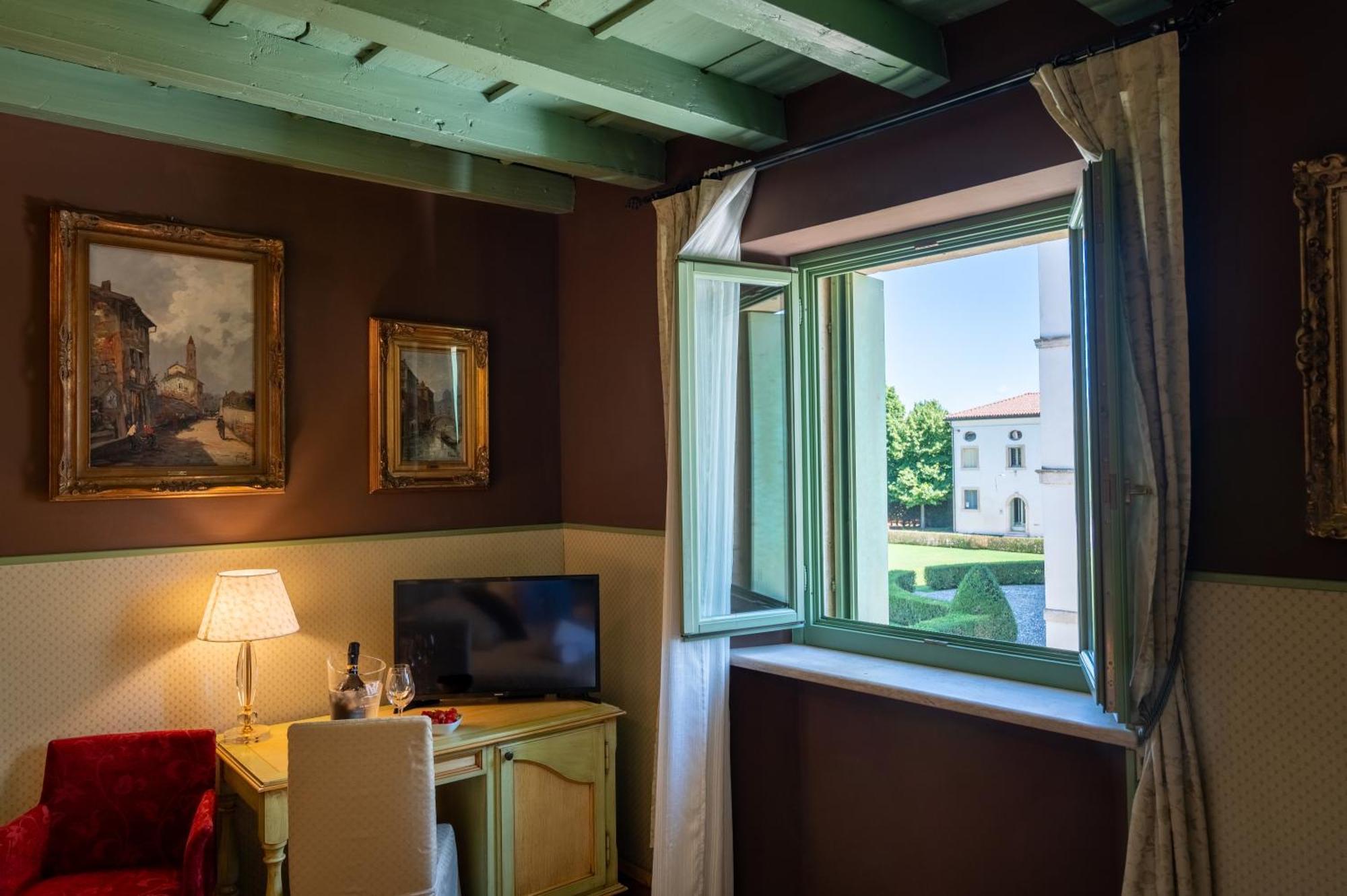 Gasthof Residenza Vecelli Cavriani